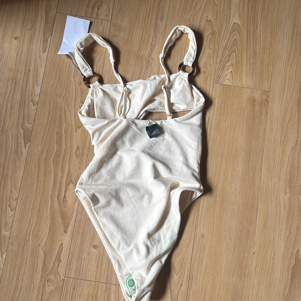 NWT SAME SWIM ONE PIECE - Picture 4 of 4